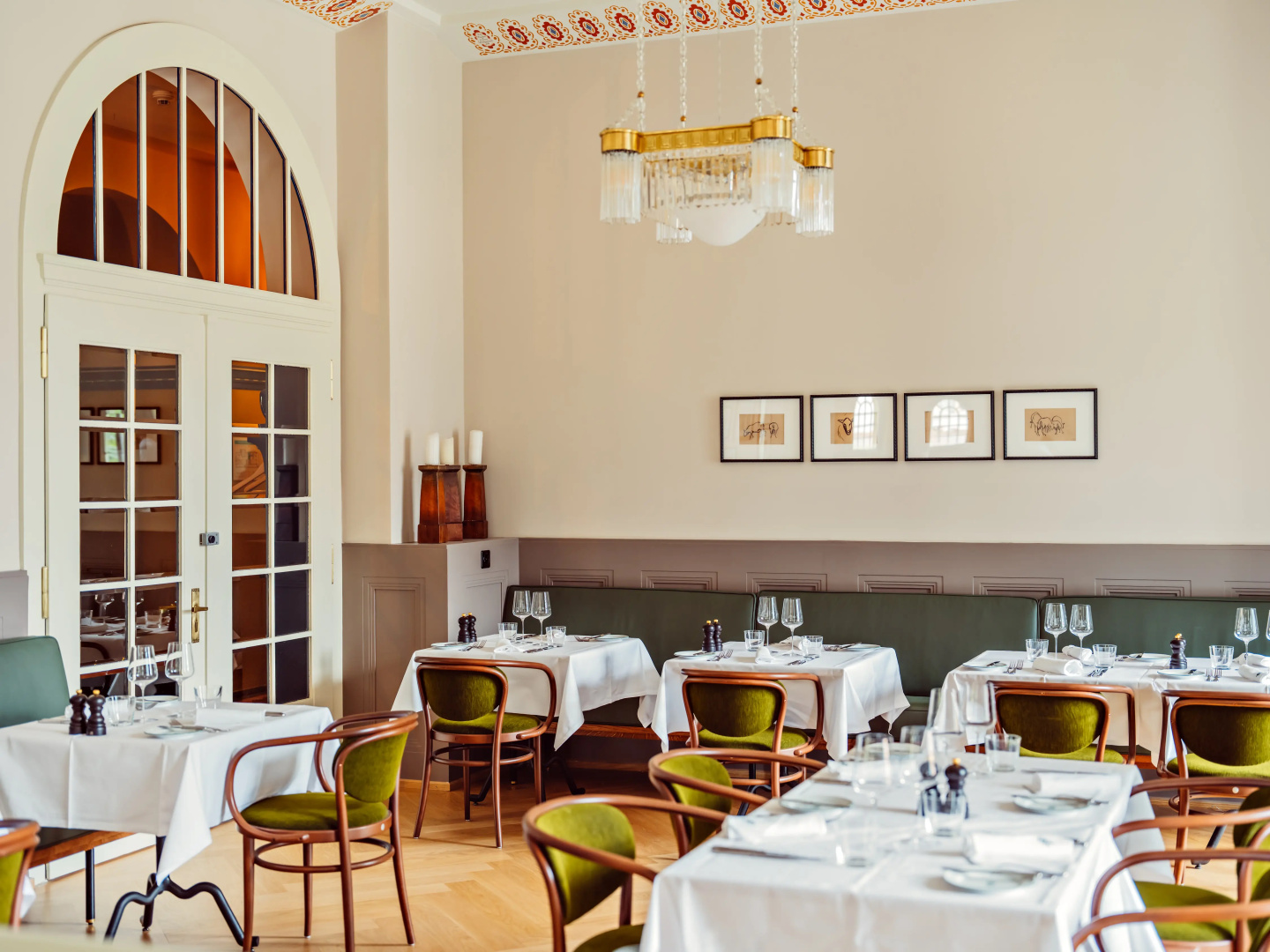Отель Grand Belvedere, a Beaumier Hotel & Spa