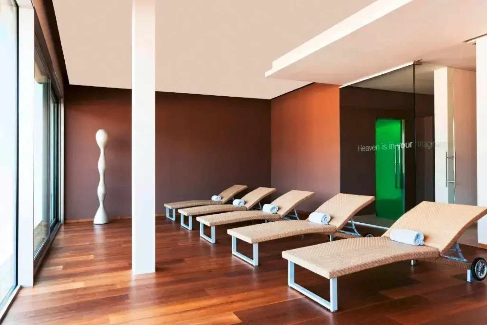 Отель Four Points by Sheraton Bolzano