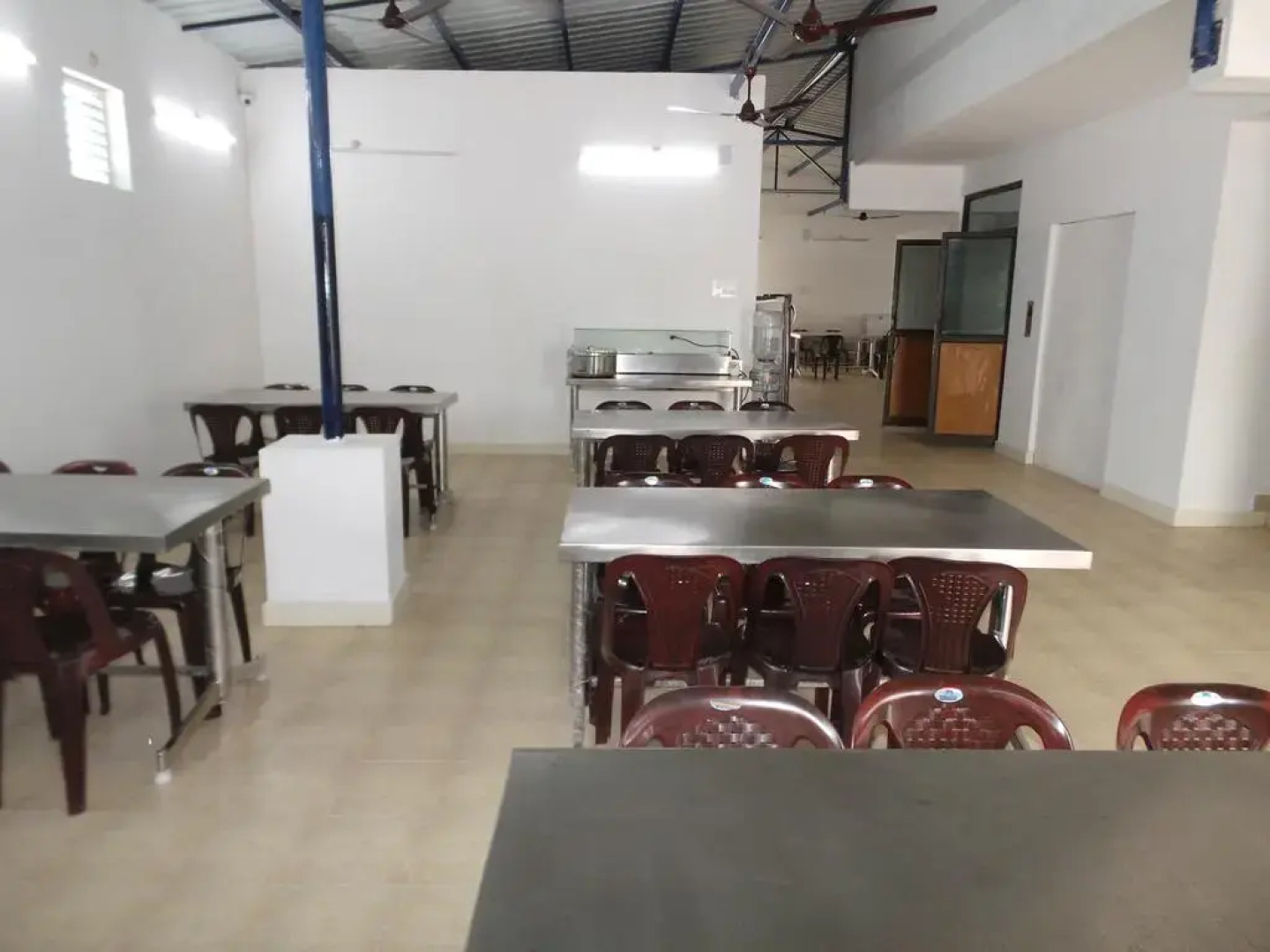 KEH Olive Castles PG for women (хостел для женщин)