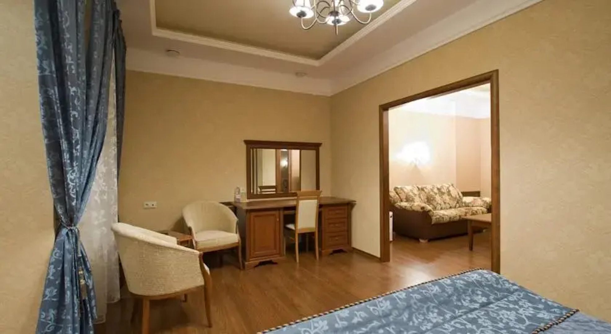 Гостиница На Дворянской