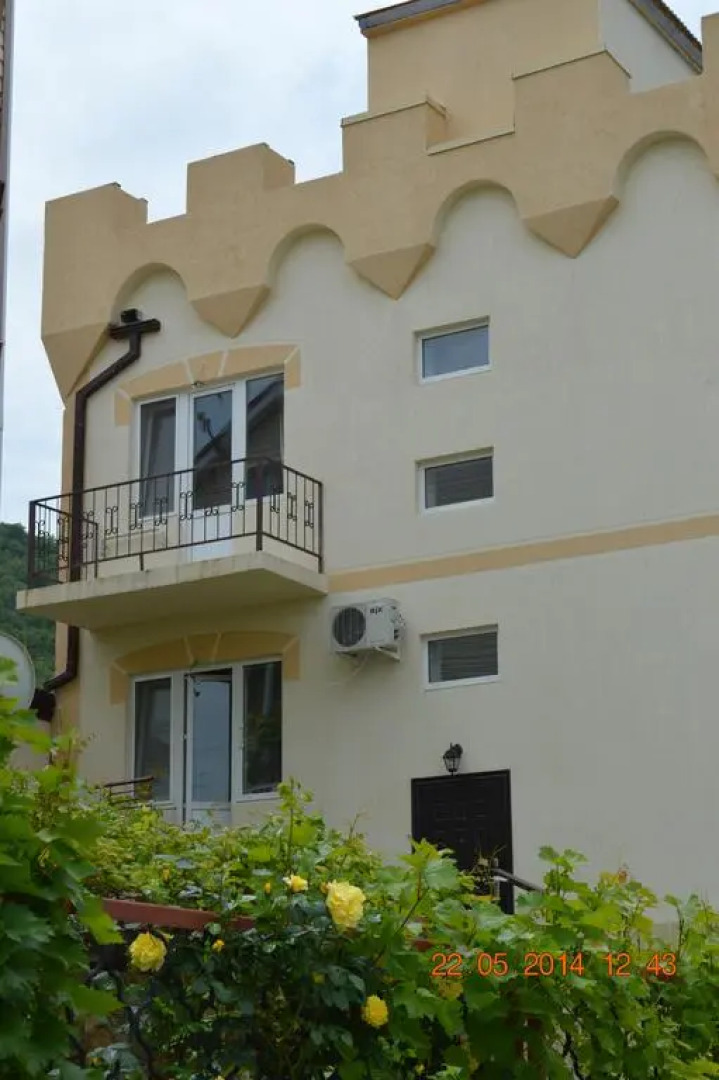 Гостевой дом Четыре лилии