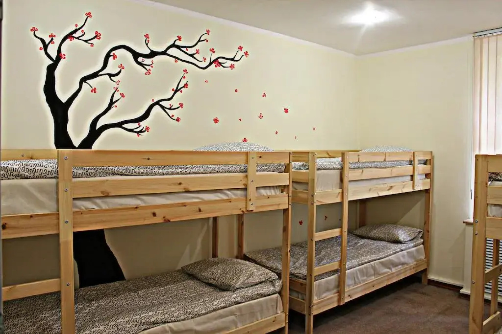 Атлетик Хостел