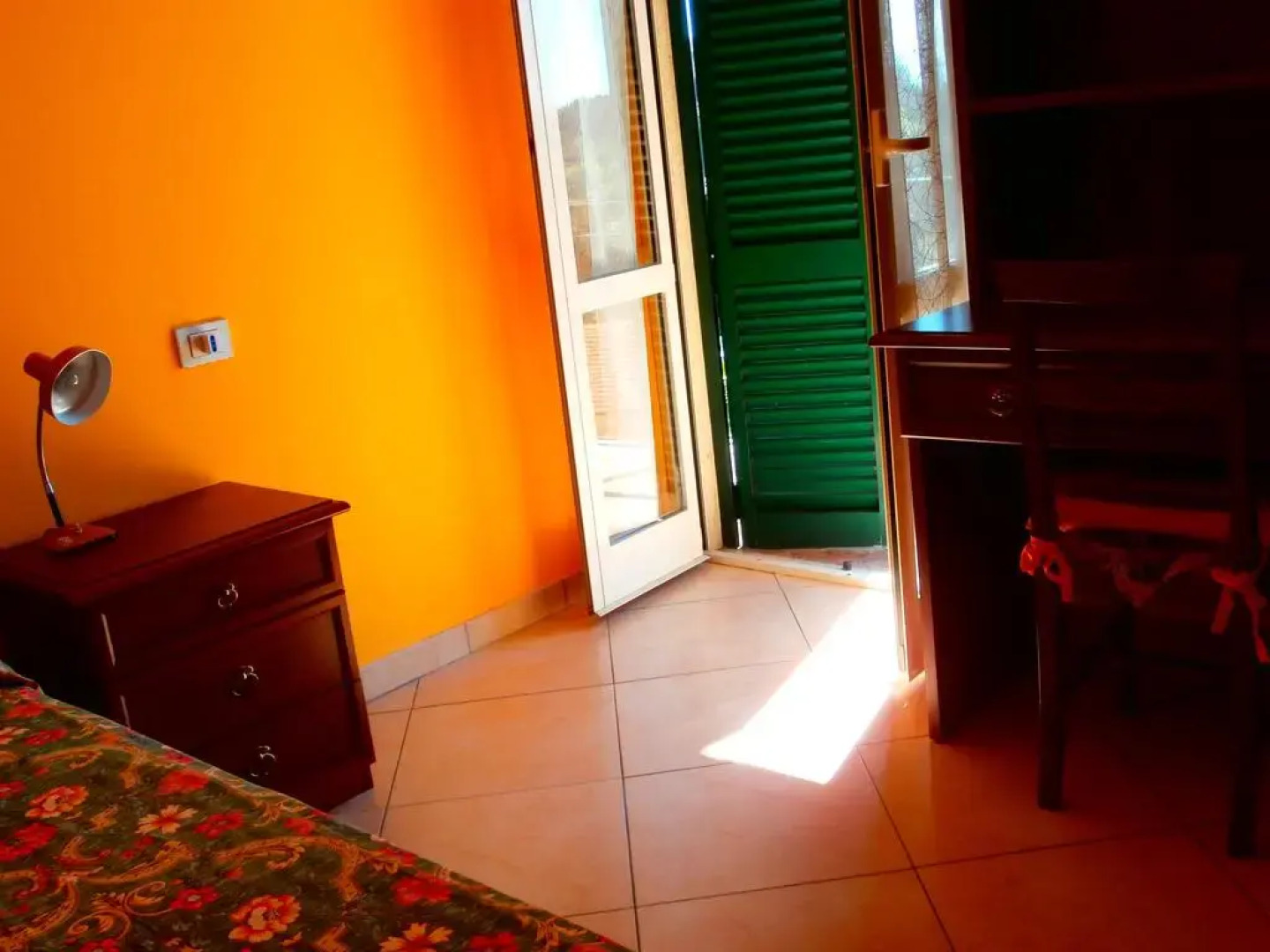 Casa Santa Chiara - Women Only (отель для женщин)