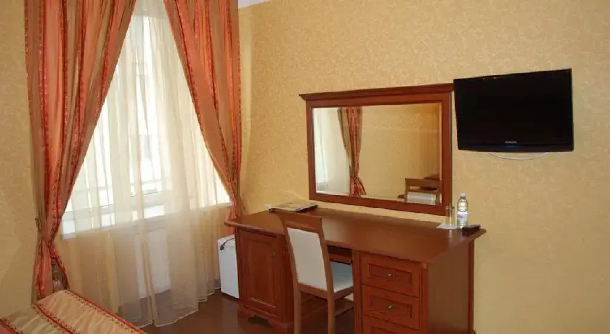 Гостиница На Дворянской