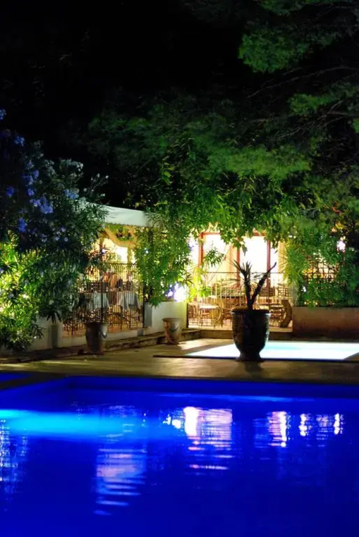 Hotel Les Mazets Des Roches