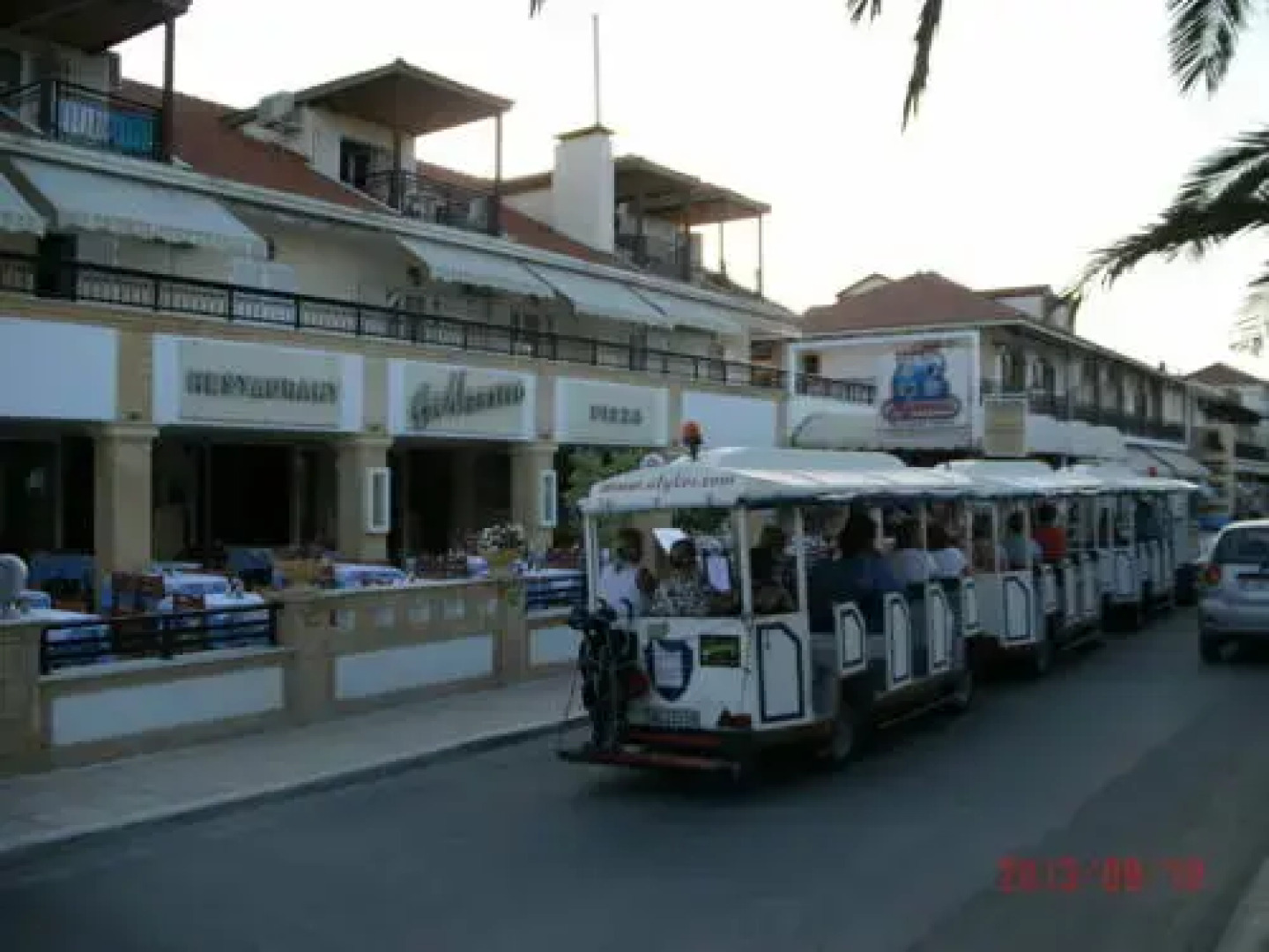 Апарт-отель Montes Studios & Apartments