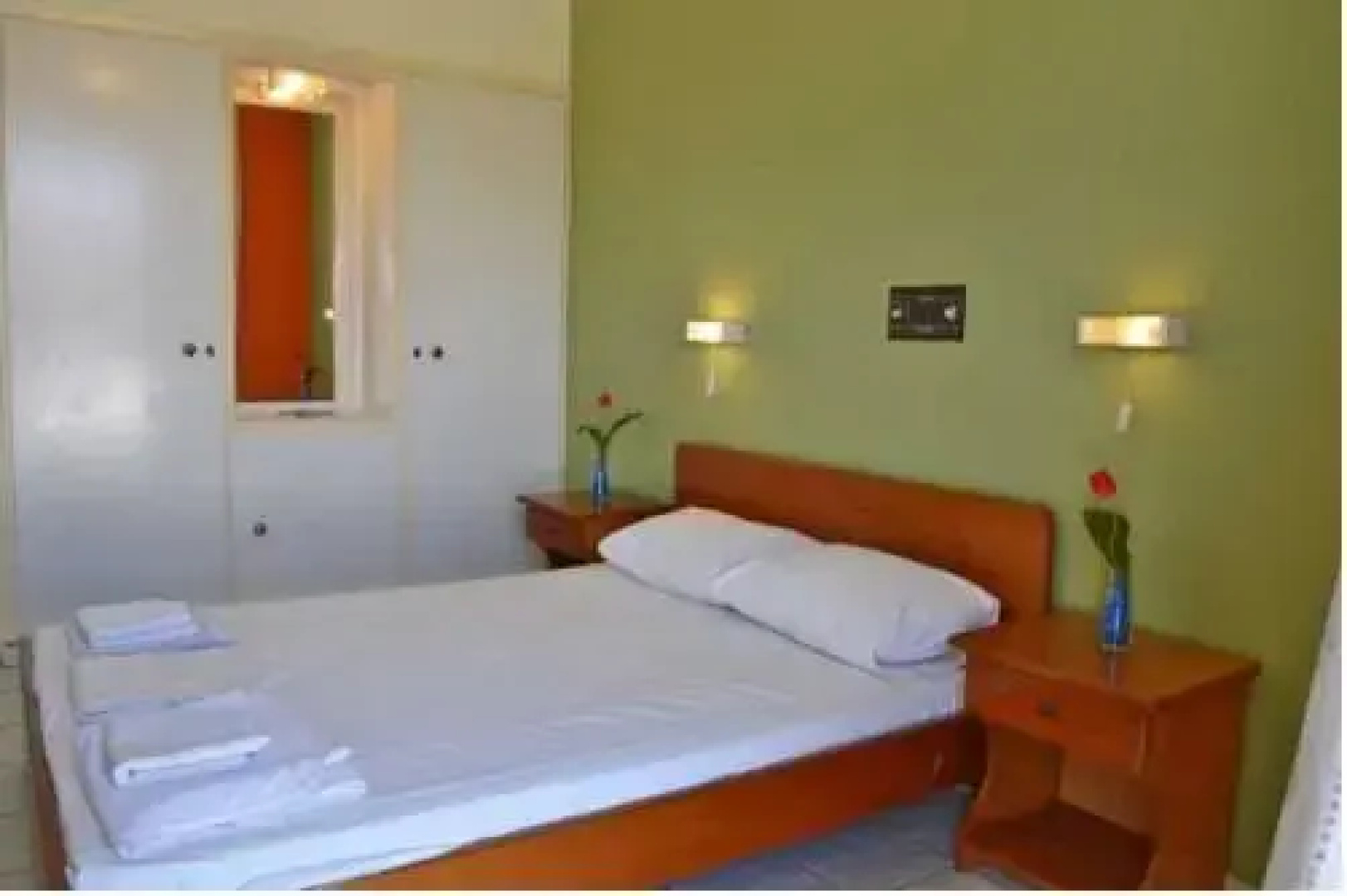 Апарт-отель Montes Studios & Apartments