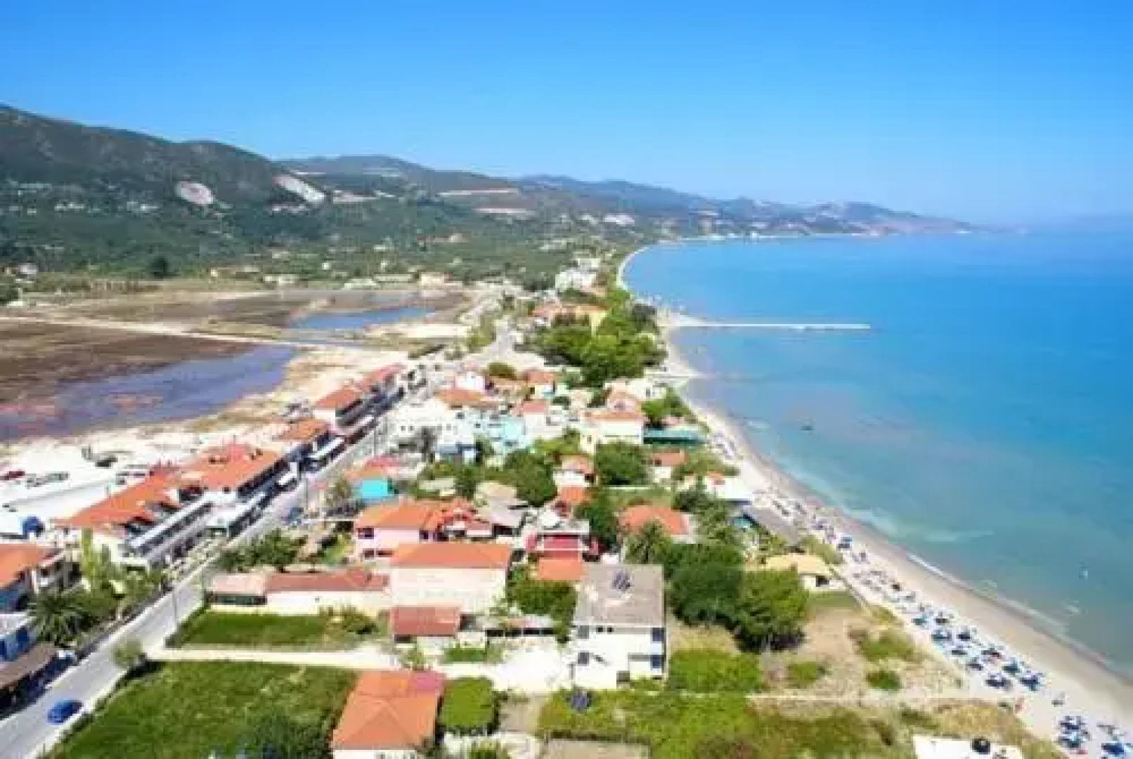Апарт-отель Montes Studios & Apartments