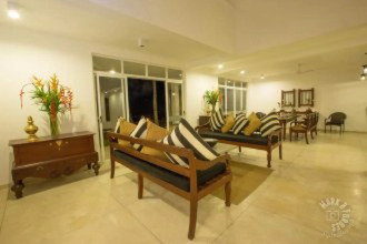 Villa Amandhira
