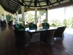 Kudaoya Villa