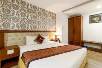 Paris Nha Trang Hotel
