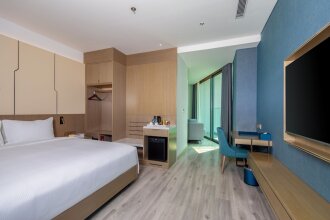 Awaken Danang