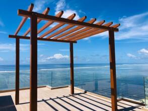 Triton Prestige Seaview & Spa