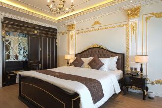 Monarque Hotel Danang