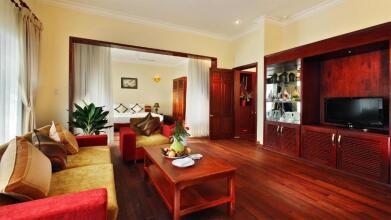 Golden Coast Resort & Spa