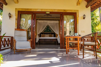 Arya Amed Beach Resort