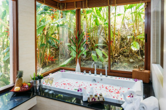 Ayara Kamala Resort & Spa