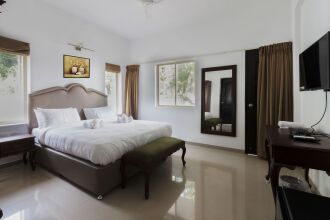 Casa Ahaana Resort