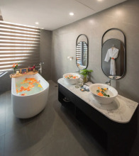 Grand Tourane Hotel Nha Trang
