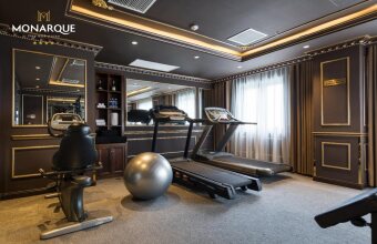 Monarque Hotel Danang