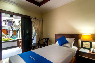 Champlung Mas Hotel, Legian