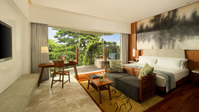 Maya Sanur Resort & Spa