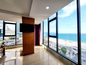 Happy Light Hotel Nha Trang