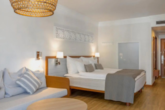 Sunwing Resort & Spa Bangtao Beach