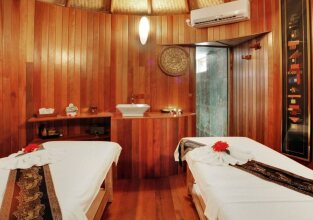 Nika Island Resort & Spa, Maldives