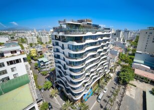 Golden Lotus Grand Hotel Da Nang