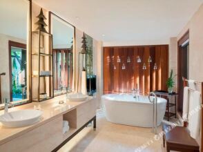 St Regis