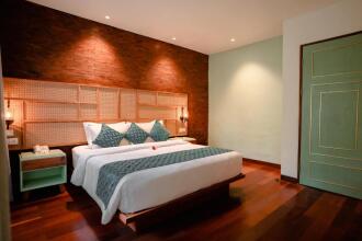 Fourteen Roses Boutique Hotel Legian