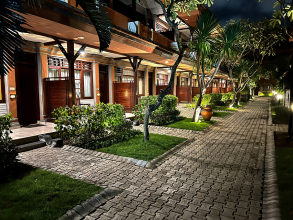 Grand Istana Rama Hotel