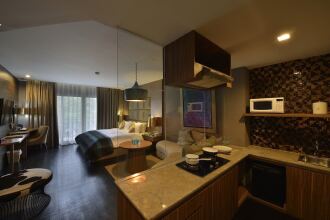 Amaroossa Suite