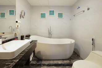 Erica Hotel Nha Trang