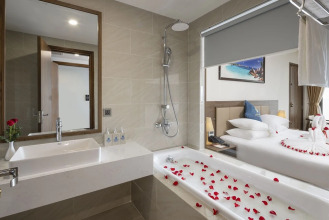 Miracle Luxury Nha Trang