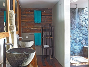 The Purist Villas & Spa
