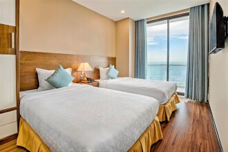 Yarra Ocean Suite Danang