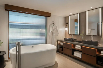 The Laguna, A Luxury Collection Resort & Spa, Nusa Dua, Bali