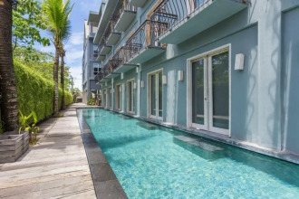 Frii Bali Echo Beach