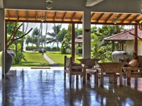 Weligama Bay Resort