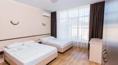 Yug Alliance Hotel, фото 73
