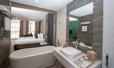 Haian Beach Hotel & Spa Danang