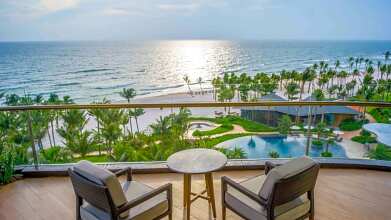 Intercontinental Phu Quoc Long Beach Resort