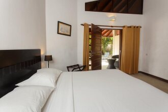 Embudu Village Resort