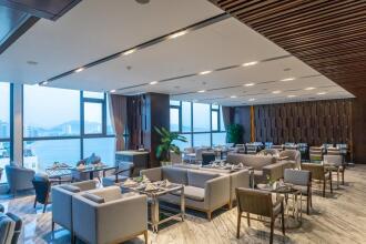 Queen Ann Hotel Nha Trang