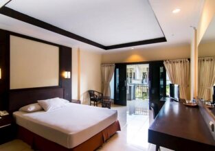 Champlung Mas Hotel, Legian
