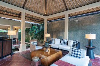 Kayumanis Sanur / Villas & Spa