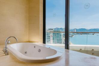 Sheraton Nha Trang Hotel & Spa