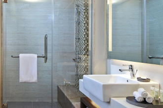 Courtyard By Marriott Bali Seminyak Resort